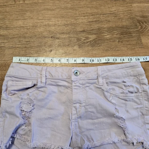Bullhead Light Purple Jean Shorts Frayed Hem Distressed Size 11 - Picture 4 of 6